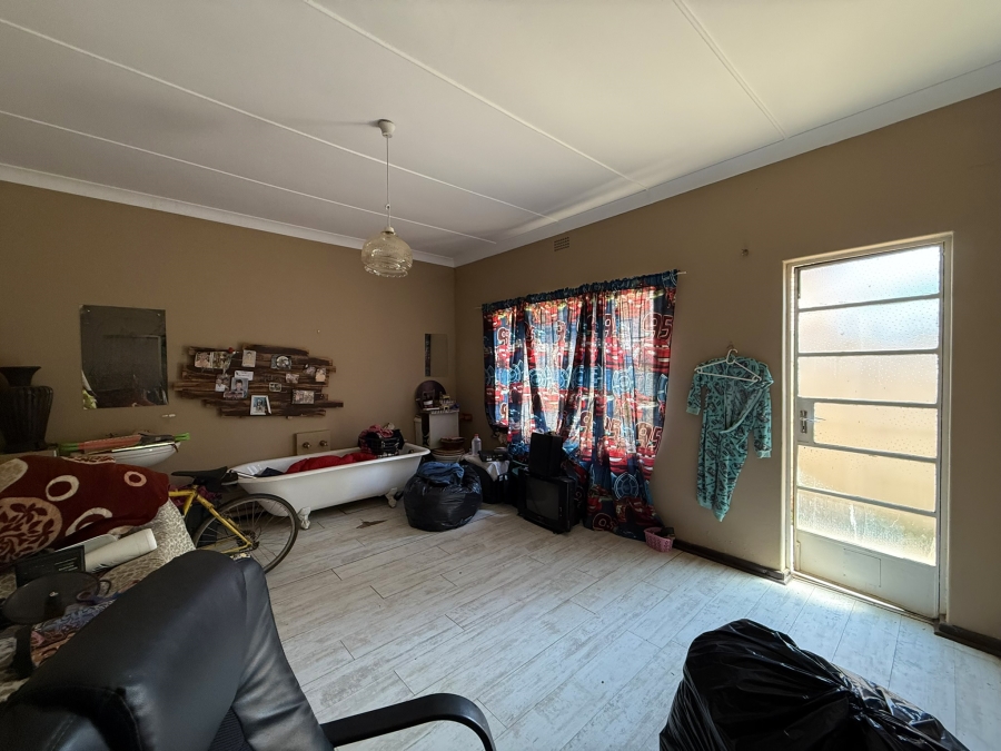 4 Bedroom Property for Sale in Oewersig North West